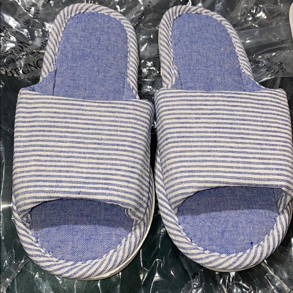 STRIPED SLIDES - Picture 8 of 12